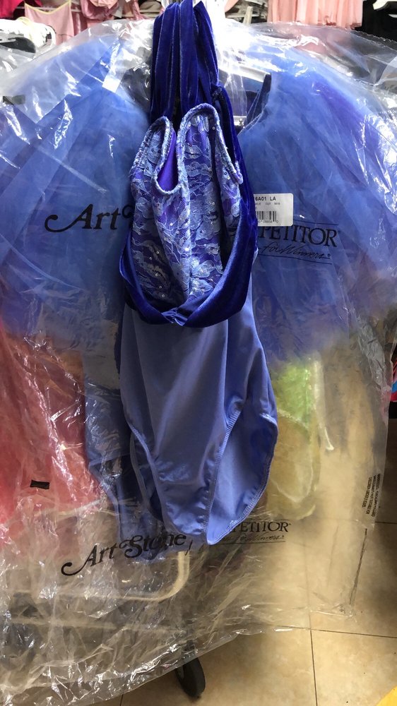 Dannys Dancers Warehouse