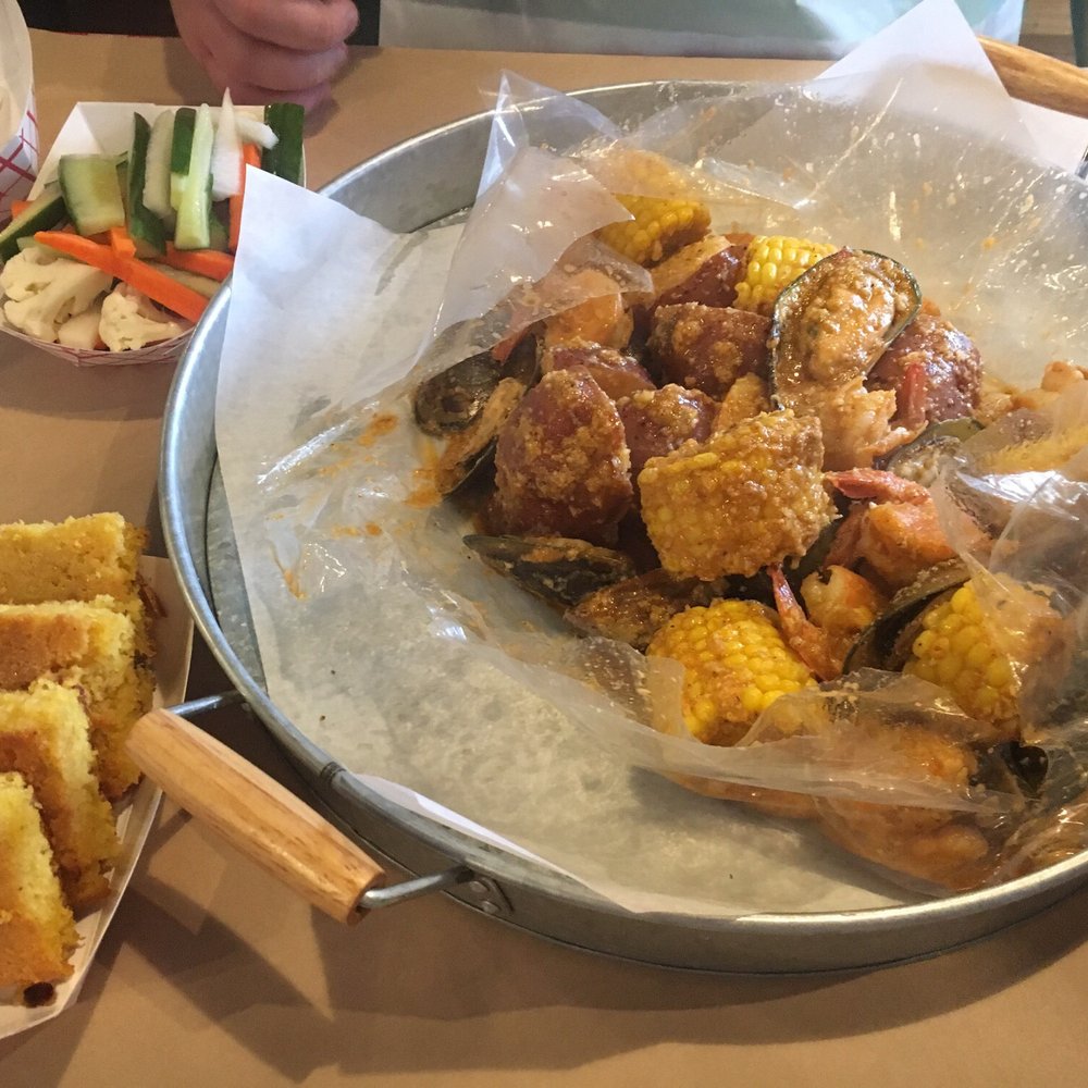 Lowcountry Lakeview - Shrimp head off and mussels with everything spice! Jalapeño cornbread and pickled veggies on the side! - Cajun/Creole Near Me - Chicago, Illinois