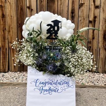 Party Rental Stuff - Balloon arrangement with real flowers for any occasion - Party Equipment Rentals Near Me Party Rental Stuff - Balloon arrangement with real flowers for any occasion - Party Equipment Rentals Near Me