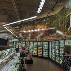 Rosauers Supermarkets - Nice store