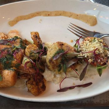 Blackwall Hitch - Salmon, shrimp, and crab cake - Seafood Near Me - Alexandria, Virginia Blackwall Hitch - Salmon, shrimp, and crab cake - Seafood Near Me - Alexandria, Virginia