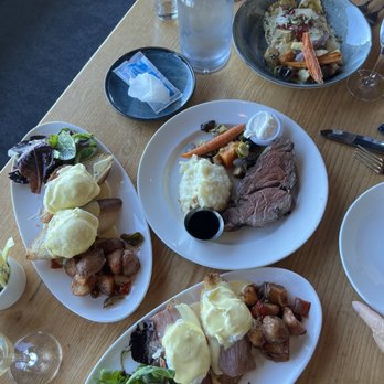 Moonraker Restaurant - Brunch prix fixe - New American Near Me - Pacifica, California