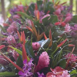 Ho'omohala Floral and Design