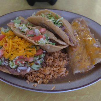 Lala's Cafe - a plate of mexican food - Mexican Near Me - Mirando City, Texas Lala's Cafe - a plate of mexican food - Mexican Near Me - Mirando City, Texas