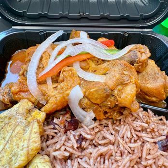 Francois Caribbean Cuisine - Stewed Oxtail - Haitian Near Me - Baltimore, Maryland Francois Caribbean Cuisine - Stewed Oxtail - Haitian Near Me - Baltimore, Maryland