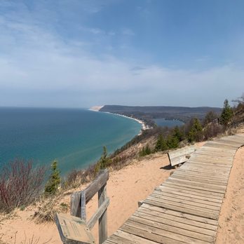 Empire Bluff Trail - Hiking Near Me