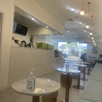 3Cat Handcrafted Beverage - Indoor seating - Bubble Tea Near Me - San Gabriel, California
