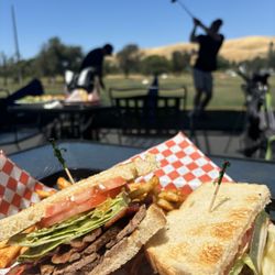 Legends - Tri-Tip BLT