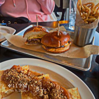 Central Kitchen + Bar - Smash burger & peach cobbler crepes - Gastropubs Near Me - Detroit, Michigan Central Kitchen + Bar - Smash burger & peach cobbler crepes - Gastropubs Near Me - Detroit, Michigan