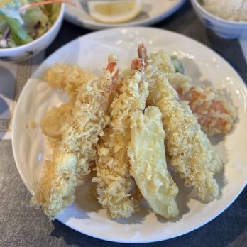 KatsuMe Sushi - Mixed tempura - Sushi Bars Near Me - Pleasanton, California KatsuMe Sushi - Mixed tempura - Sushi Bars Near Me - Pleasanton, California