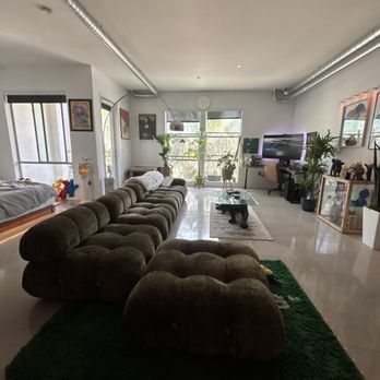 Forward Home Furniture - Furniture Stores Near Me - Irwindale, California