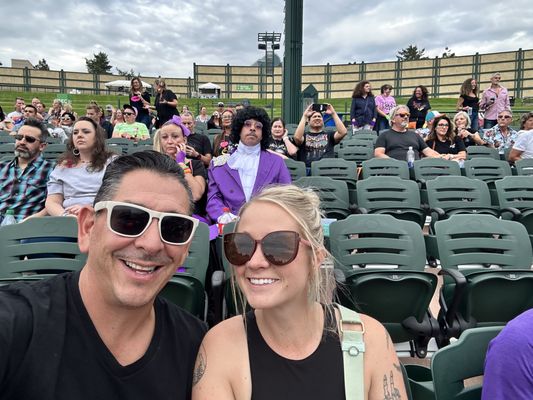 The Monkey Bar by null