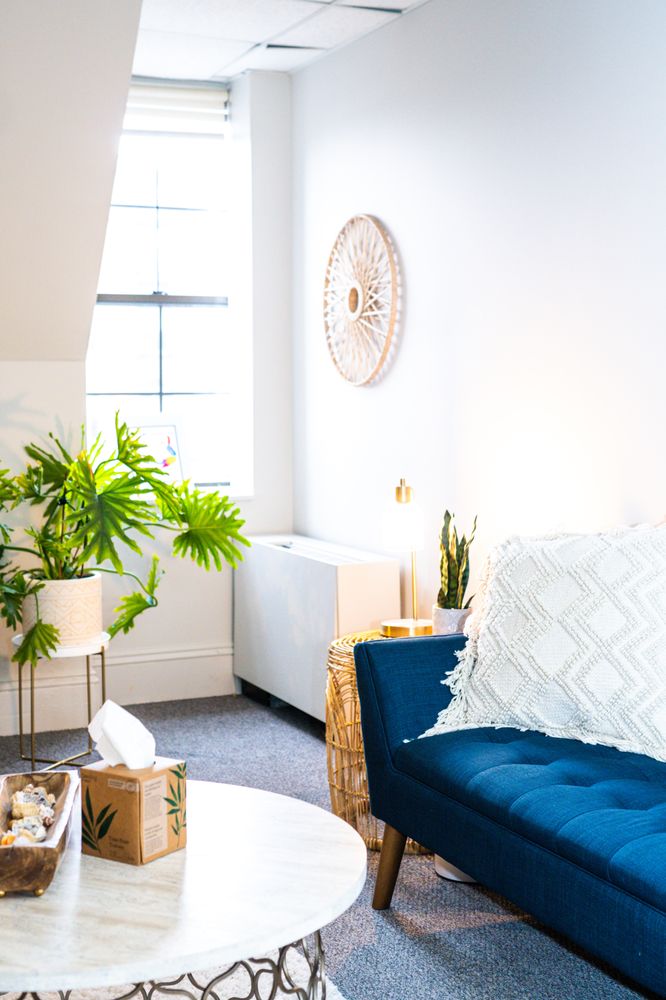 Ehrhart Singer Therapy Group - grief counselor in Brookline, MA