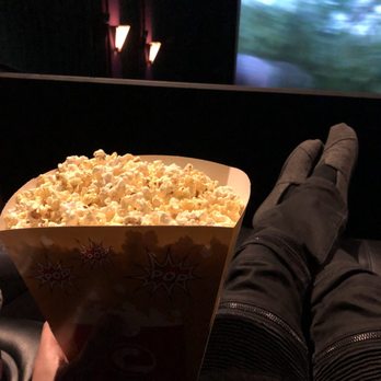 Century 16 Cedar Hills - Cinema Near Me - Beaverton, Oregon