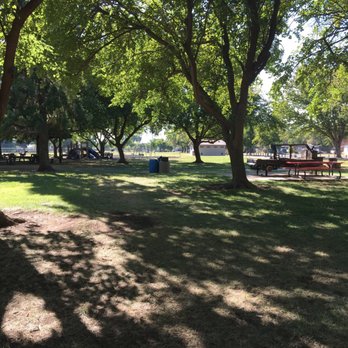 Jensen Park - Lots of shade provided by mature trees - Parks Near Me - Willows, California
