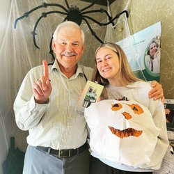 La Canada Medical Group - Happy Halloween!