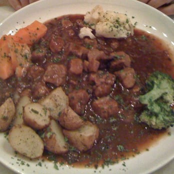 Le Marche Francais - Beef bourguignon. - French Near Me - Edinburgh, EDH