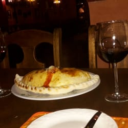 Le Fate - Muy  delicioso  todo, el calzone  ,el vino, el carpaccio  de res.