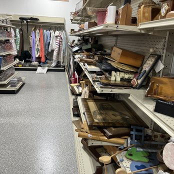 Goodwill Retail Store - Some unorganized shelves - Thrift Stores Near Me - Dayton, Ohio