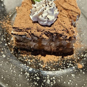 Goen Dining + Bar - Tiramisu dessert (sub in prefixe) - Pan Asian Near Me - Kailua, Hawaii