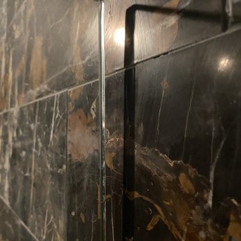 Budget Glass & Design - huge linear gap no sealing done - Kitchen & Bath Near Me - Alexandria, Virginia Budget Glass & Design - huge linear gap no sealing done - Kitchen & Bath Near Me - Alexandria, Virginia