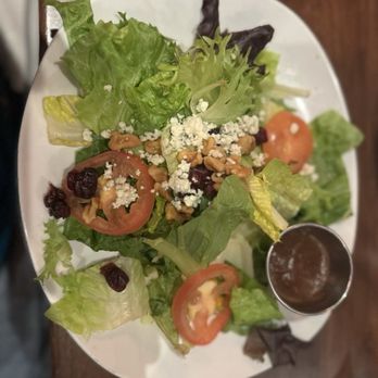 Grillsmith - Sarasota - Side salad - American Near Me - Sarasota, Florida Grillsmith - Sarasota - Side salad - American Near Me - Sarasota, Florida