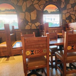 Ixtapa Restaurant - Inside