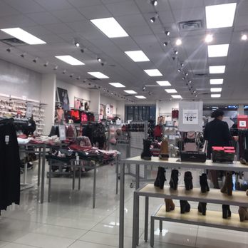 guess smith haven mall