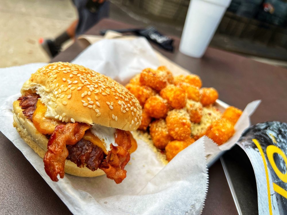 Tasty's Fresh Burgers