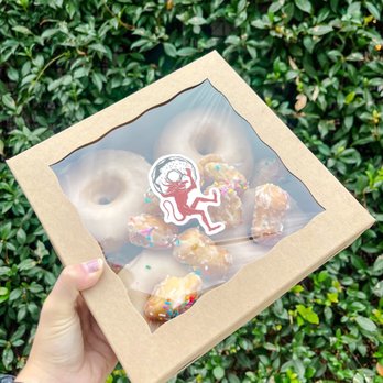 Devil's Dozen Donut Shop - Donuts Near Me - San Diego, California Devil's Dozen Donut Shop - Donuts Near Me - San Diego, California