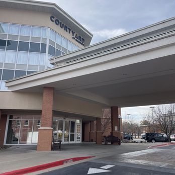 Courtyard by Marriott Fort Smith Downtown - Hotel Entrance - Hotels Near Me - Fort Smith, Arkansas Courtyard by Marriott Fort Smith Downtown - Hotel Entrance - Hotels Near Me - Fort Smith, Arkansas