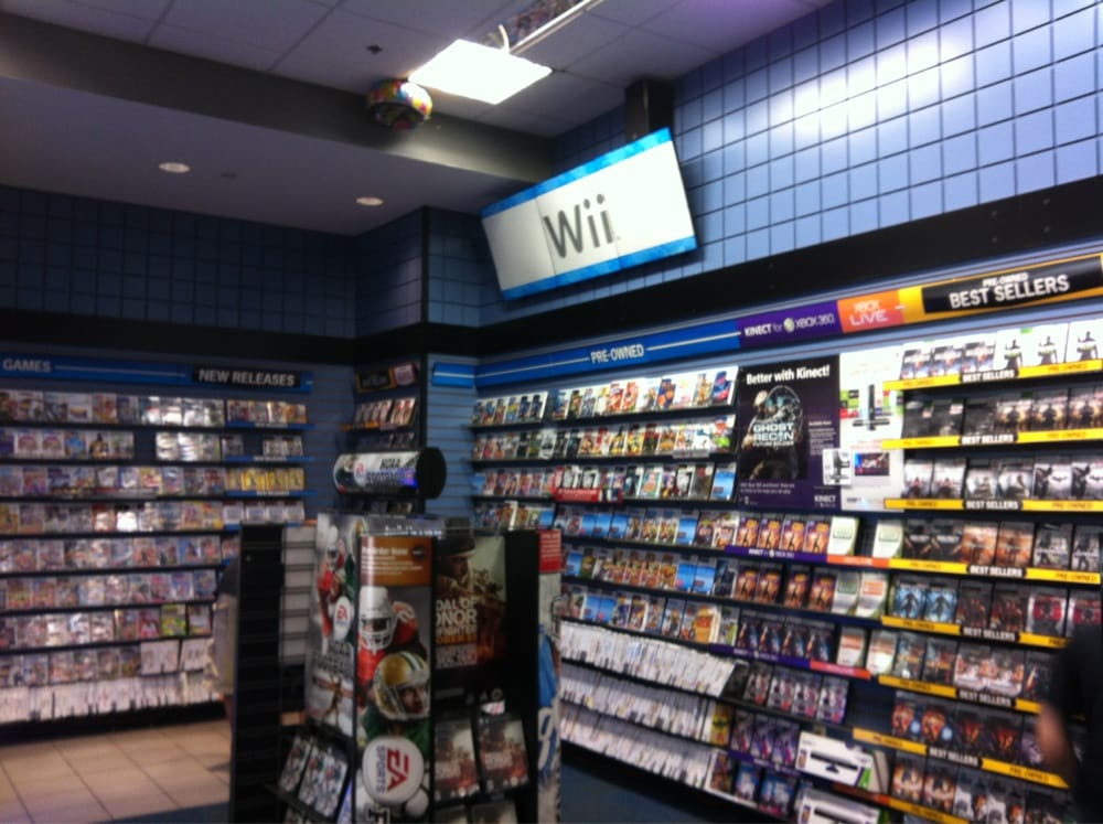 GAMESTOP Updated October 2024 606 Christiana Mall, Newark, Delaware