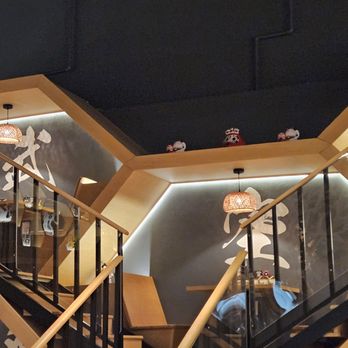 Kyuramen - Honeycomb setup upstairs for table for two - Ramen Near Me - Tigard, Oregon