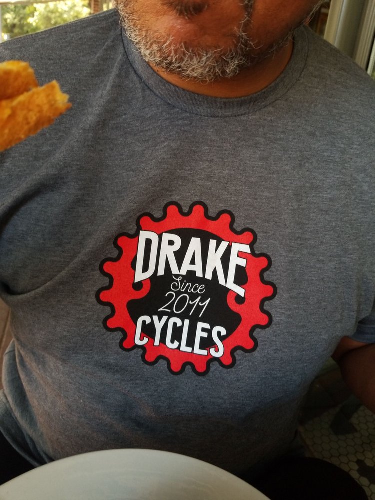DRAKE CYCLES Updated July 2024 21 Photos & 30 Reviews 902 W Drake