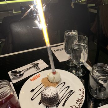 Blend Astoria - Hot lava cake - Latin American Near Me - Astoria, New York