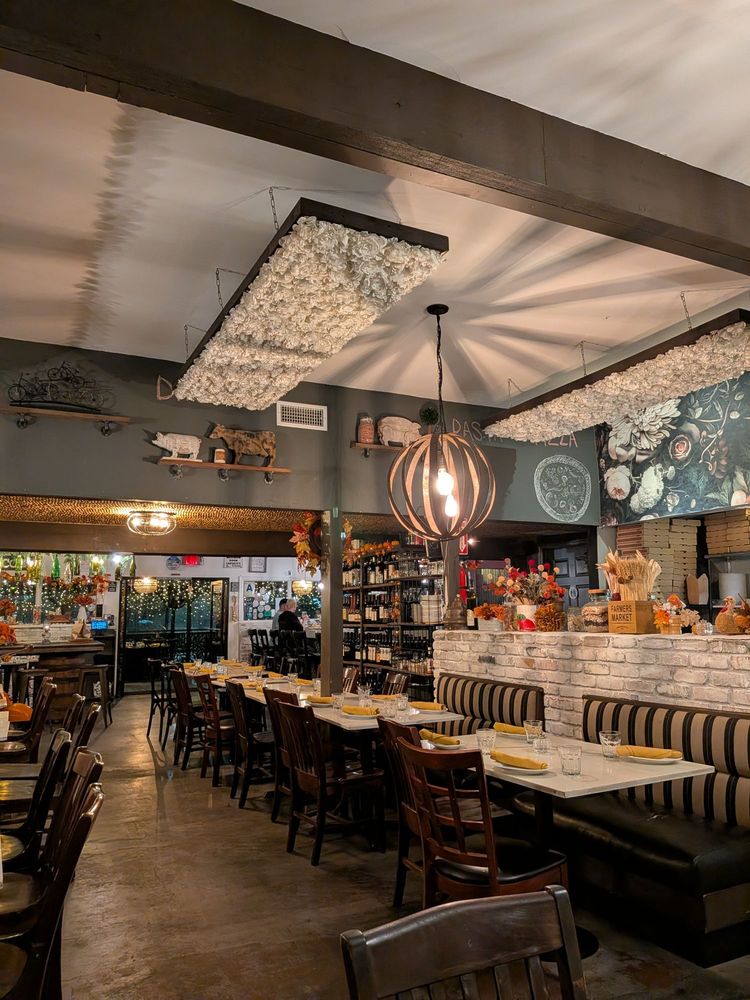Giardino Neighborhood Cucina