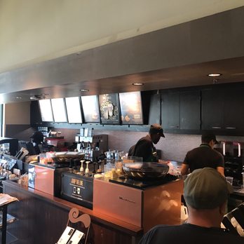 Starbucks - Coffee & Tea Near Me - Hollywood, Florida
