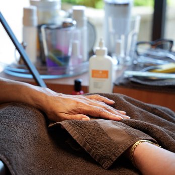 Studio Booth Salon & Spa - Hair Salons Near Me - Pittsburgh, Pennsylvania Studio Booth Salon & Spa - Hair Salons Near Me - Pittsburgh, Pennsylvania