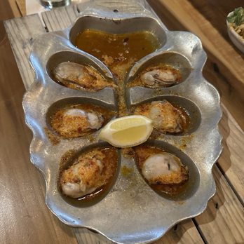 Cochon RESTAURANT - Oysters, the best! - Cajun/Creole Near Me - New Orleans, Louisiana