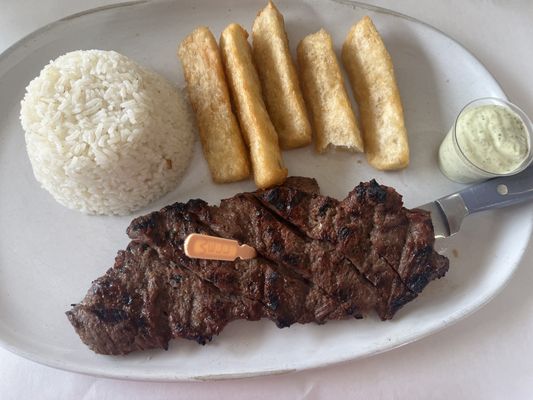 Madroño Restaurant by null