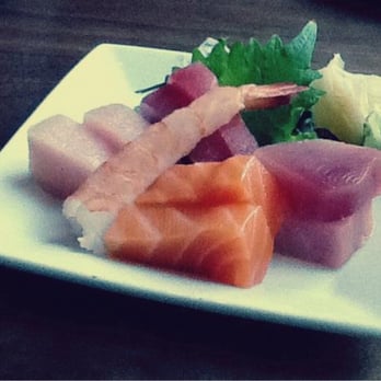 Momiji - Sashimi assortment @ HH - Japanese Near Me - Seattle, Washington