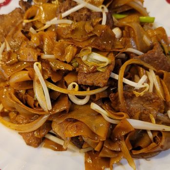 Hong Kong Station - Beef chow fun - Chinese Near Me - Centennial, Colorado Hong Kong Station - Beef chow fun - Chinese Near Me - Centennial, Colorado