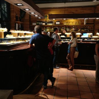 Euskal Etxea Taberna - Cute venue - Basque Near Me - Barcelona, B
