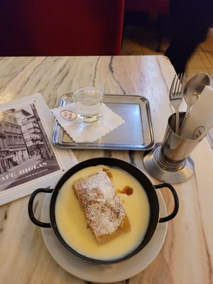 Café Diglas by null