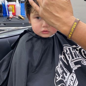 Anaheim Barbers II - Juan Martínez barber - Barbers Near Me - Anaheim, California