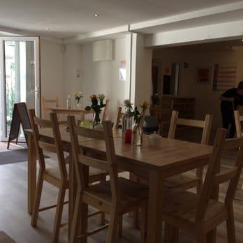 HappyFood - Inside: Nice and bright, doors were open as it was in the middle of summer! - Vegan Near Me - Dublin, D HappyFood - Inside: Nice and bright, doors were open as it was in the middle of summer! - Vegan Near Me - Dublin, D
