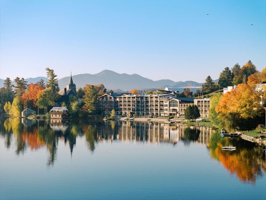 Golden Arrow Lakeside Resort by null