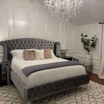 The Vine House Bed & Breakfast - Bed & Breakfast Near Me - Temecula, California