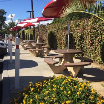 In-N-Out Burger - Burgers Near Me - Panorama City, California