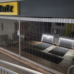Hertz Rent A Car - Closed!